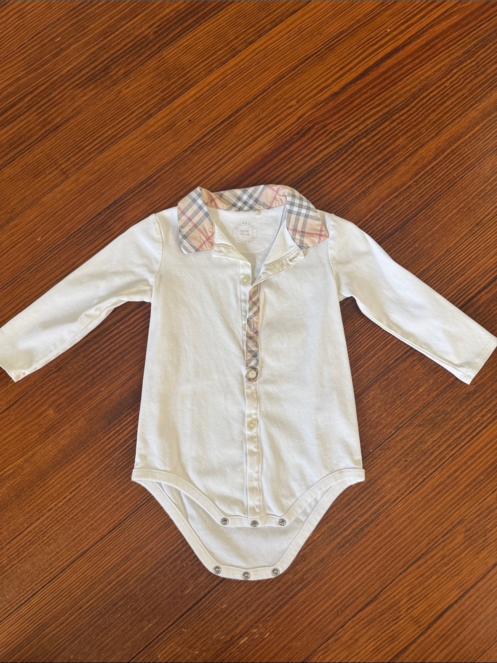 Burberry Baby Long-Sleeve One-Piece with Plaid Collar - White